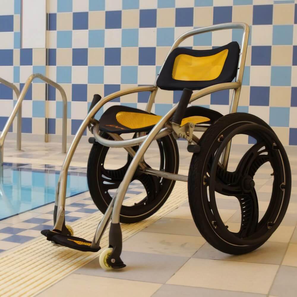 aqua-active-elderly-disabled-access-transfer-swimmingpool-hottub-spa-opensea-buynow-orderonline-easycaresystems1.